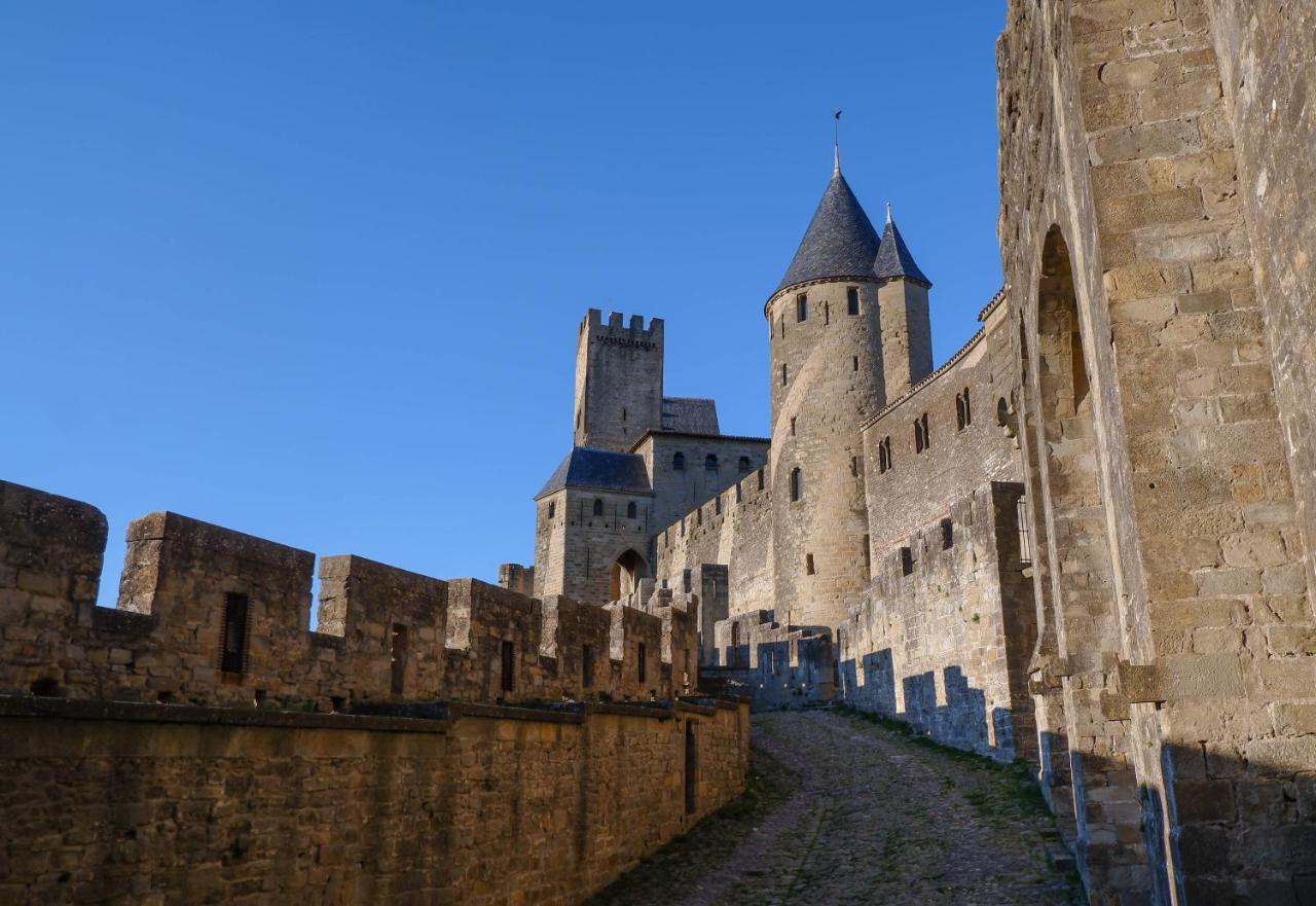 Hotel Ibis Carcassonne Est La Cite Exterior foto